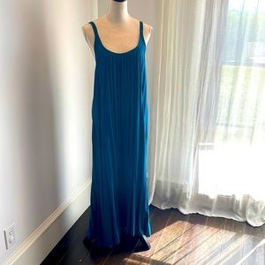 Stunning TYSA 100% super soft Rayon Teal Backless Maxi Dress